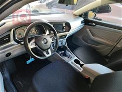 ڤۆڵکسواگن جێتا